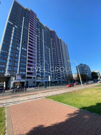 Повітряних Сил просп. 56Б  Без ремонту. 1-кімнатна. - фото 1