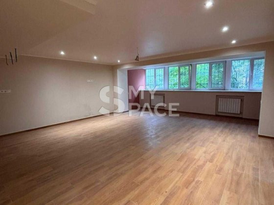 3к. 93м2 Янгеля Сім'ї Бродських просп.Берестейський  Шулявська Київ