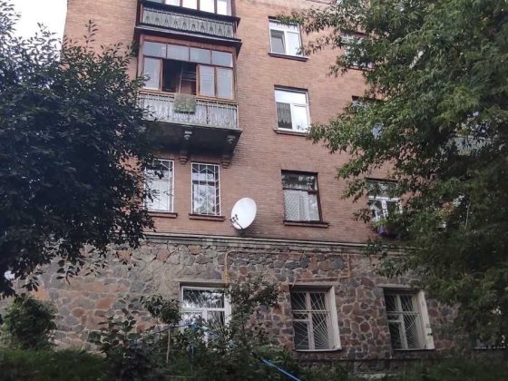Від власника 2-кімнатна квартира в історичному районі Сирець Киев