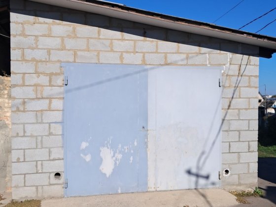 Продаж капітального гаража з погрібом по вул. Карла Болсуновського Сквира