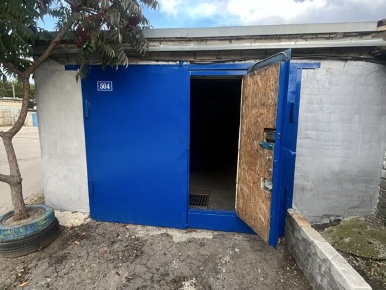 Продам гараж (яма , свет, погреб) лучшее место! Златопіль