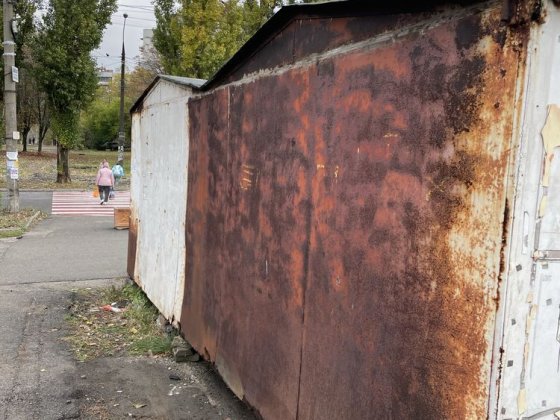 Продам киоск(самовывоз) Тепличне