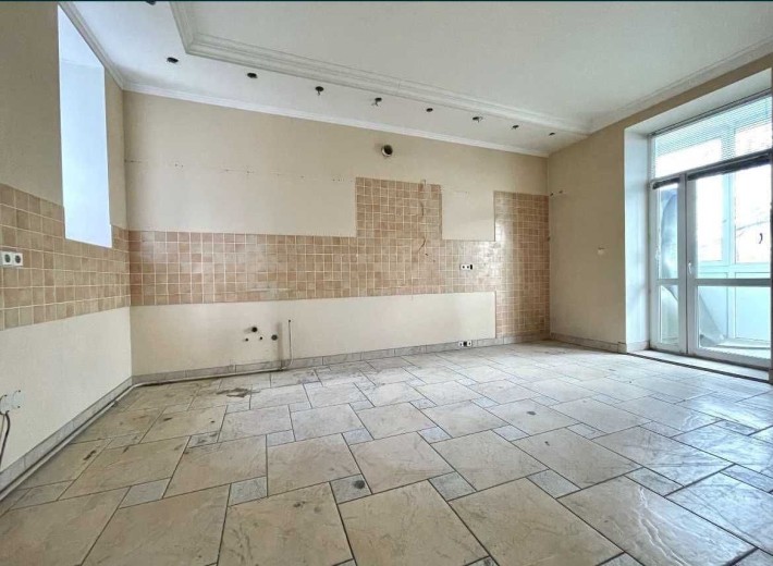 Продаж квартири Майдан Незалежності (вул. Костельна, буд.6) - фото 1