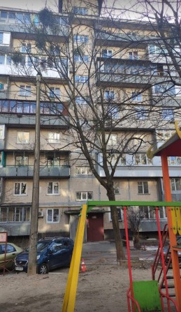 Продам однокомнатную квартиру возле метро Вокзальная - фото 1