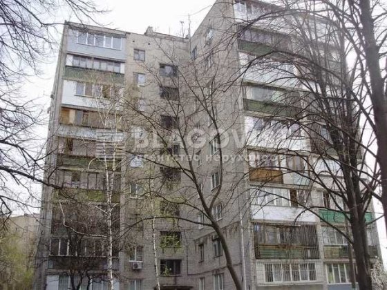 м Нивки ул Безручка - 3х комн квартира 59 м кв Киев