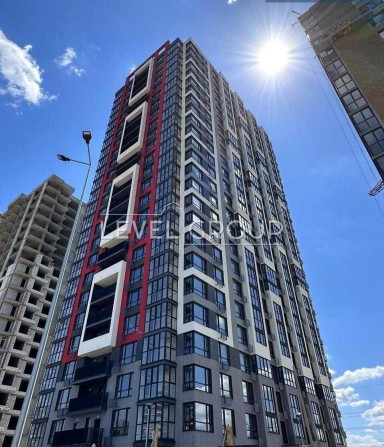 1-кімнатна квартира в ЖК «7 Kvartal», вул. Олександра Олеся, 13, Київ - фото 1