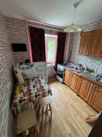 Продаж однокімнатної квартири по вул. Кирилівська 99 - фото 1