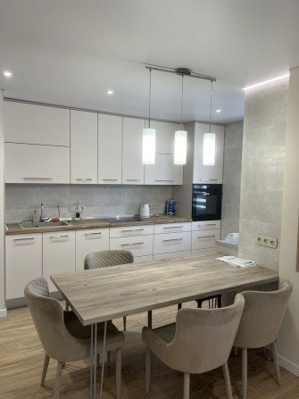 Продаж євро3к квартири вул. Іллєнка, 2 хв до м.Лукʼянівська - фото 1