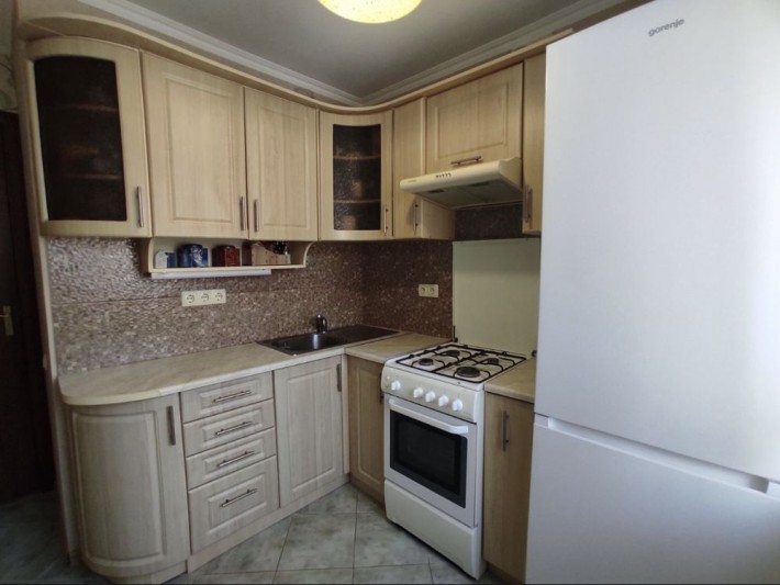 Продаж 2к квартири з ремонтом Дорогожичі, вул.Ольжича - фото 1