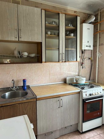 Продам 2 кімнатну квартиру вул. Василя Барки 8, Солом'янський район - фото 1