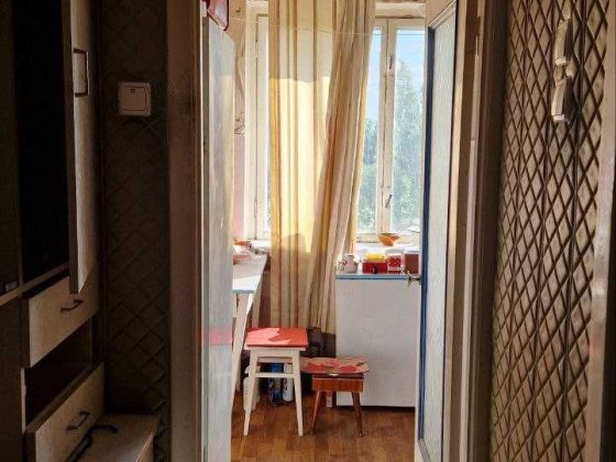 Продаж трикімнатної квартири в 20тит хвилинах від метро. Поруч парк Київ