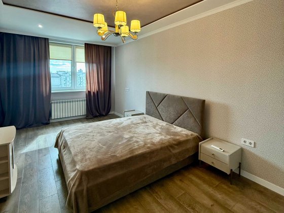 Продається дизайнерська 3‑кімнатна квартира 124 м² біля парку Нивки! Киев