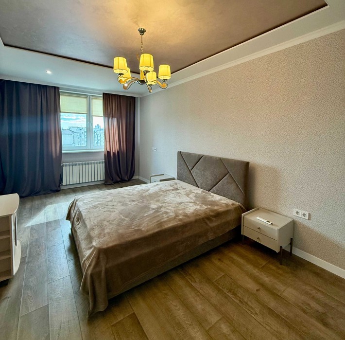 Продається дизайнерська 3‑кімнатна квартира 124 м² біля парку Нивки! - фото 1
