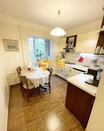 Зодчих.  Ремонт, низький поверх.  Пр-т Курбаса,  швидкісний трамвай - фото 1