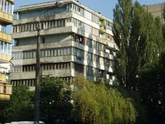 Трикімнатна квартира біля  метро Житомирська! Київ