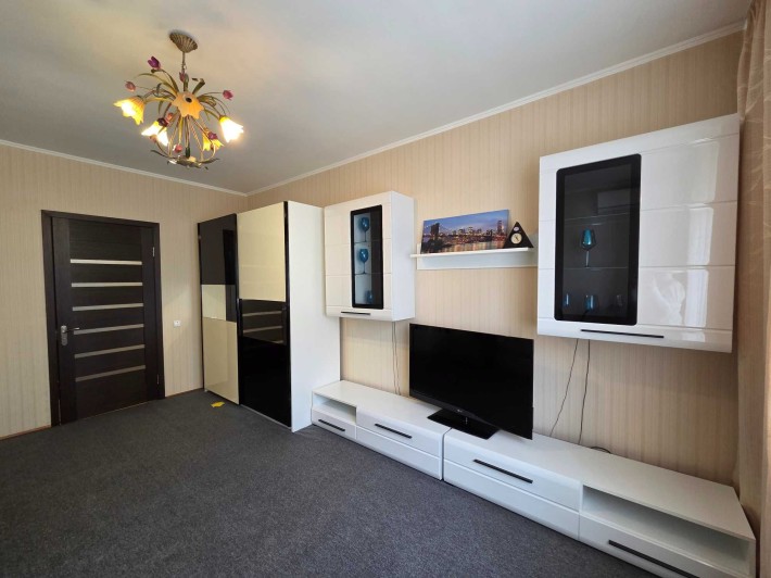 Продаж 3х кімнатної квартири м. Шулявська - фото 1