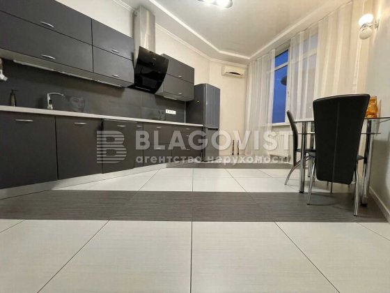 Шаповала Генерала (Механізаторів), 2, ЖК Смарагдовий Киев