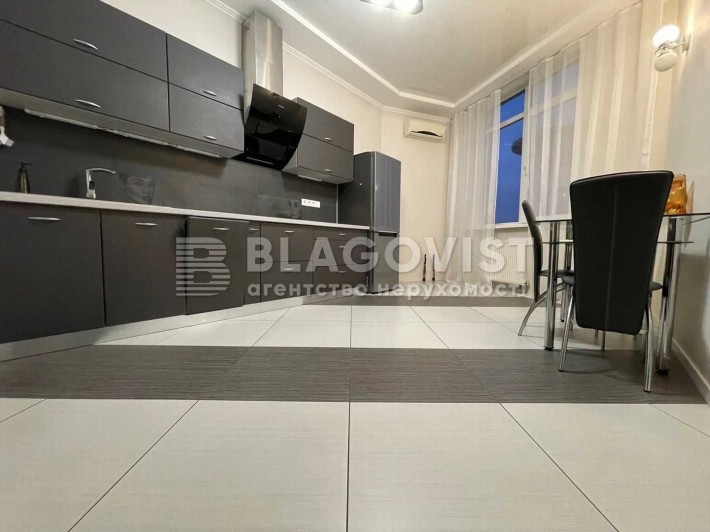 Шаповала Генерала (Механізаторів), 2, ЖК Смарагдовий - фото 1