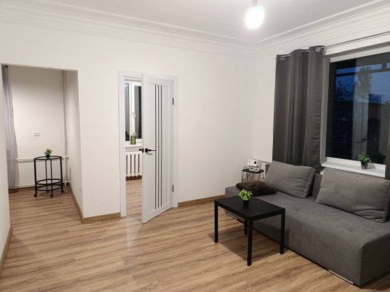 2 к з ЕВРОРЕМОНТОМ, вул. Межова 10. Сталінка Київ