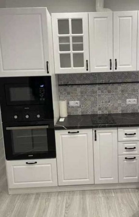 Затишна 1-кімнатна по вул. Федора Ернста - фото 1