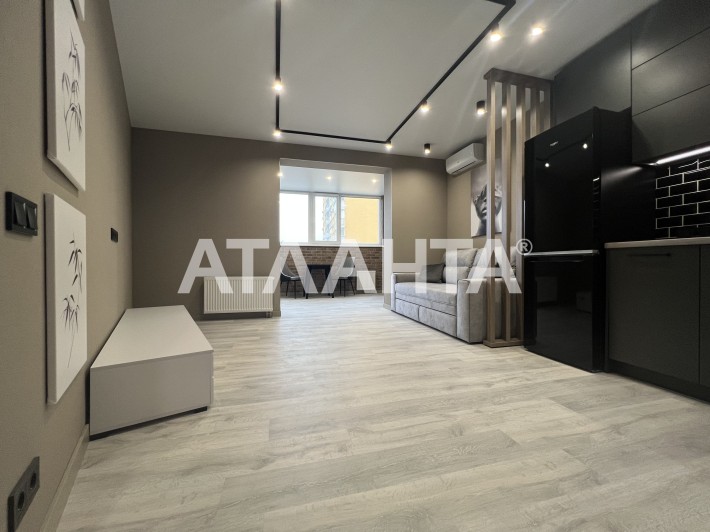 Квартира з супер ремонтом! вул. Новомостицька 15 Виноградар - фото 1