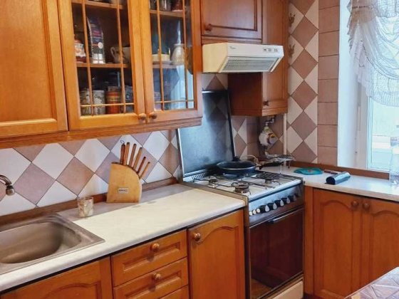 Василия Липковского  15 ,  3- к.. чешка  72.4 м.  89800 у.е  без  % Київ