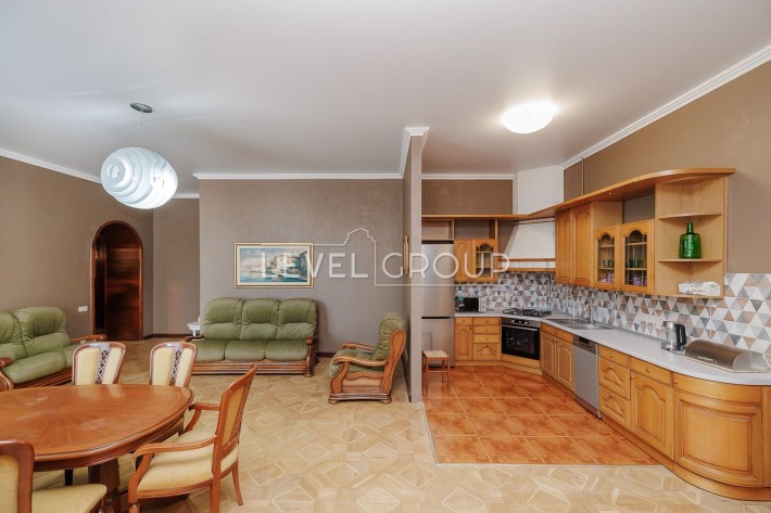 Продаж 4-х кім. Ярославів Вал 14Г, Золоті ворота, історичний центр - фото 1