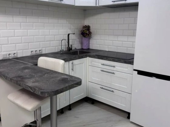 Продаж 1 км кварт ЖК Караваєві Дачі вул Польова 73 метро Шулявська КПІ Київ