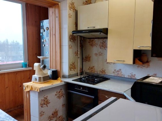 Продам 3-кімнатну квартиру по вул. Литвиненко-Вольгемут VD Київ