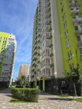 О.Бердника 1Г, ЖК Нивки Парк, 93м. три кімнати, Сільпо,Паркінг - фото 1