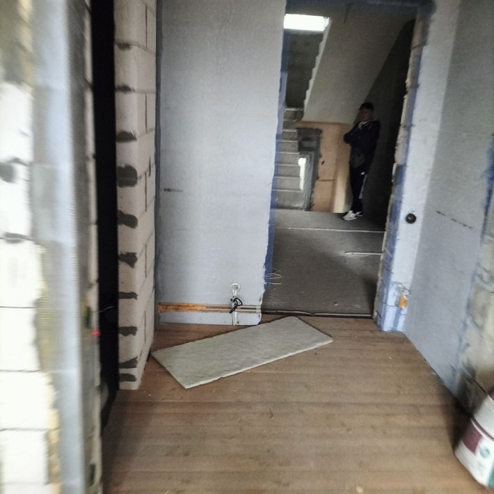 Смарт з частковим ремонтом. Без% Берестейська 15хв пішки - фото 1