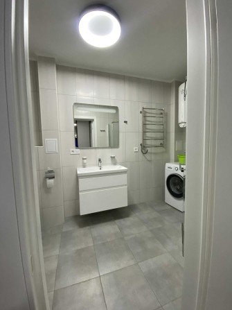 Продам 2к квартиру з євроремонтом Нивки Щербаківського 52 - фото 1