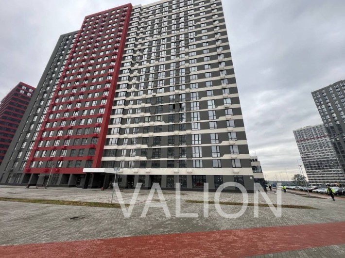 Без% 2 кімнатна квартира Варшавський 3 , площа 78 кв. м. - фото 1