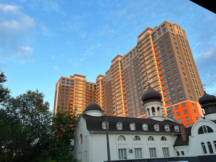 Видова 3-к, 101 м2, ЖК "Багговутівський", вул. Загорівська, 25, без % - фото 1