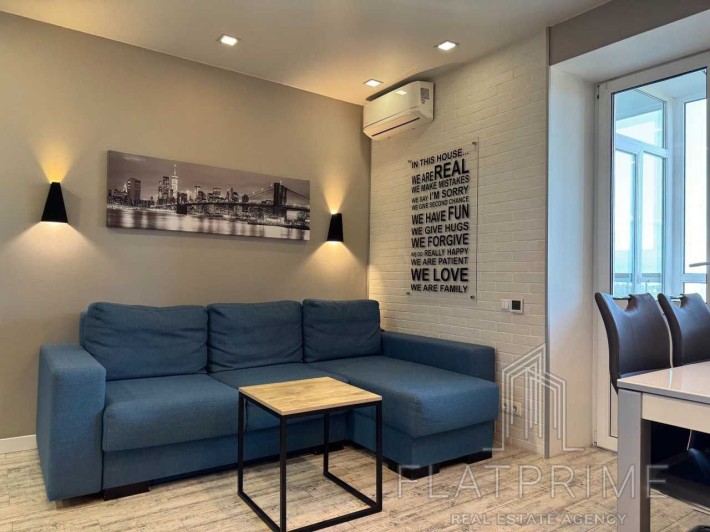 Продається 2-кімнатна квартира в ЖК "Новомостицький" - фото 1