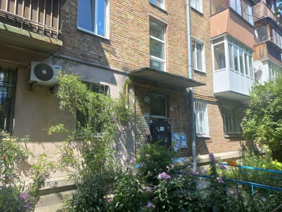 1 кімнатна продам в Солом'янському районі