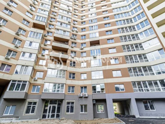 Квартира 2к. Без ремонту. Новопольова, 2, Караваєві Дачі