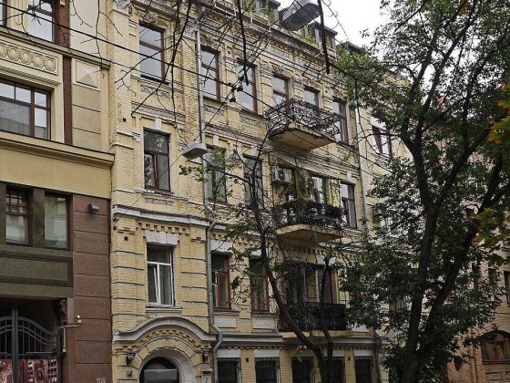 Трикімнатна квартира в центрі на вул. Гоголівська 2а, Університет Київ