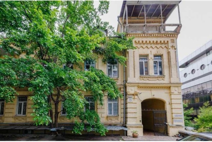 Продаж 2к , по вул.Володимирська 75 - фото 1