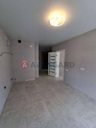 ЖК Варшавський.ТЦ  Ретровіль - фото 1