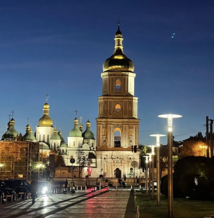 Царський дім 3к Софіївська Михайлівська Площа Майдан Золоті Ворота - фото 1