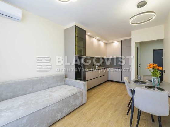 Варшавський-2 1к квартира з ремонтом на Крістерів родини 14Б Киев