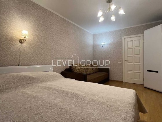 Продам ТЕРМІНОВО 1кім. 44м2 квартиру Смілянська 15 Солом'янський район Київ