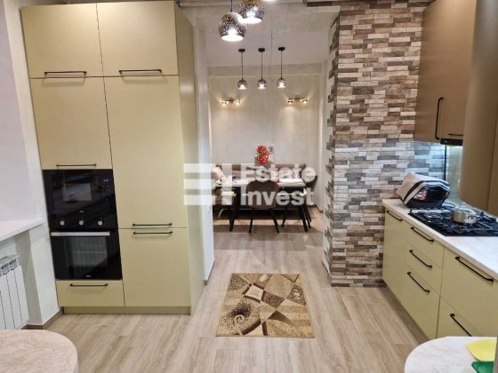 Продаж 2-кімнатної квартири з якісним ремонтом Київ