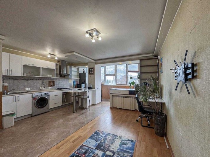 Київ. 1-кімнатна з ремонтом, квартира-студія, метро Шулявська - фото 1