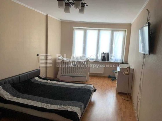 Верховинна, 35 Берестейський проспект  квартира  М"Житомирська" Київ