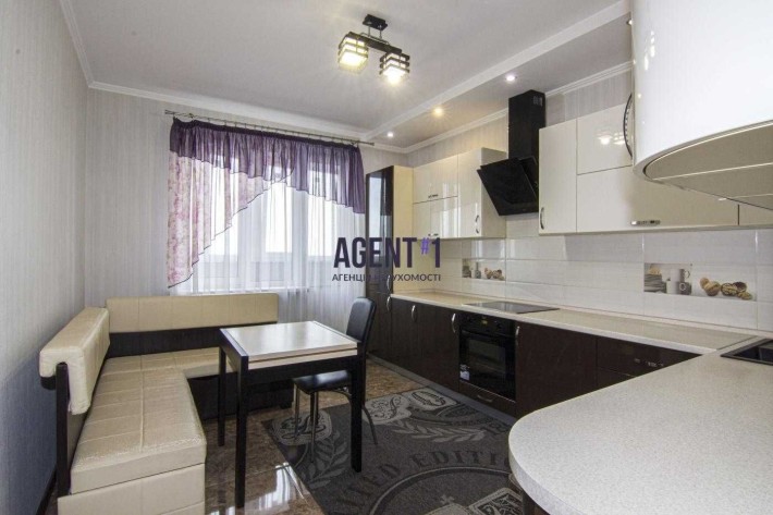 Продається простора 1-кімн. квартира в ЖК Парковий, м. Київ - фото 1