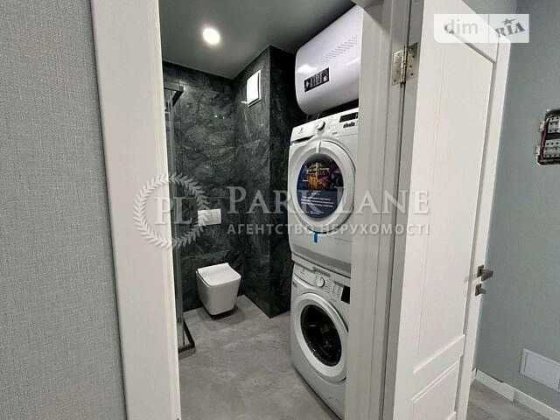 Нова Варшавський Плюс Виговського Гречка Маршала Ретровіль Киев