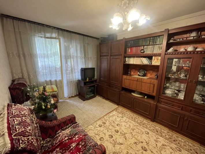 Продам 2-к кв. Корольова пр-т Святошинський район Борщагівка - фото 1