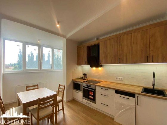 пр-т Відрадний 2  Новобудова Євродвушка кухня студія